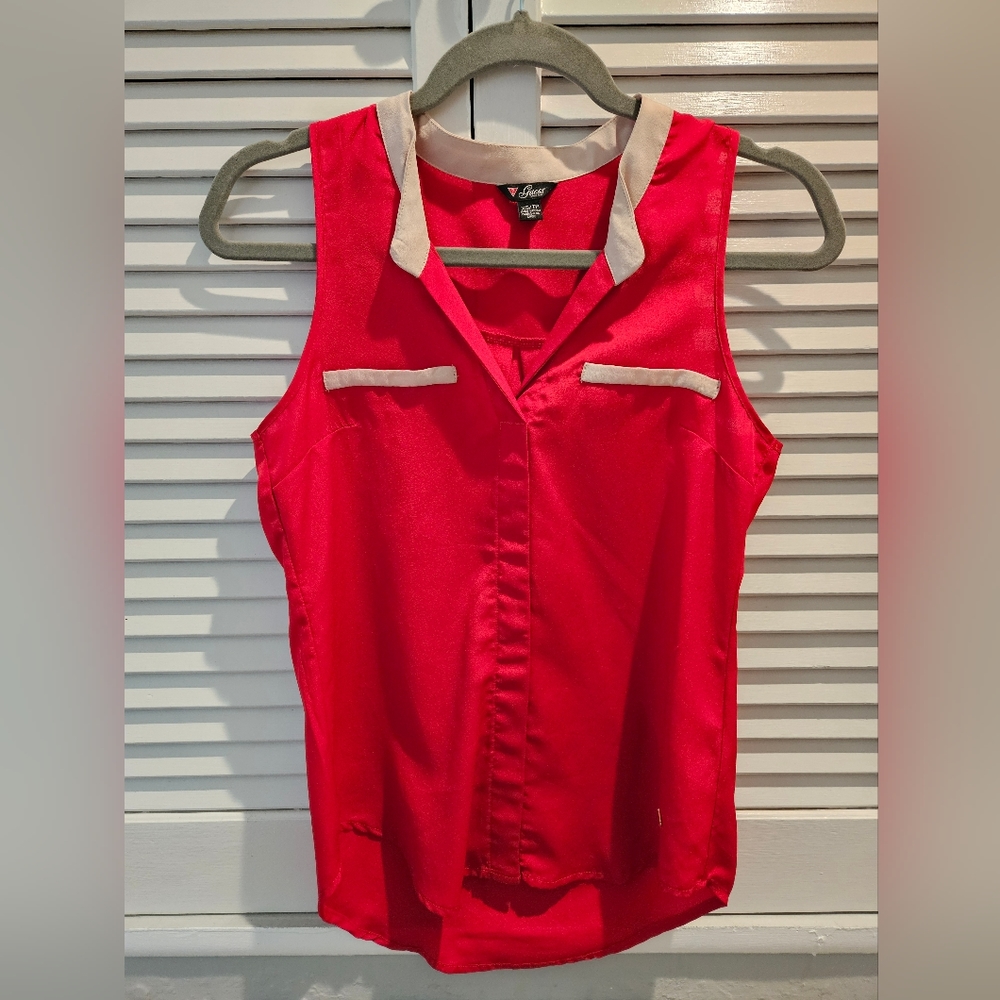 Guess Sleeveless Top